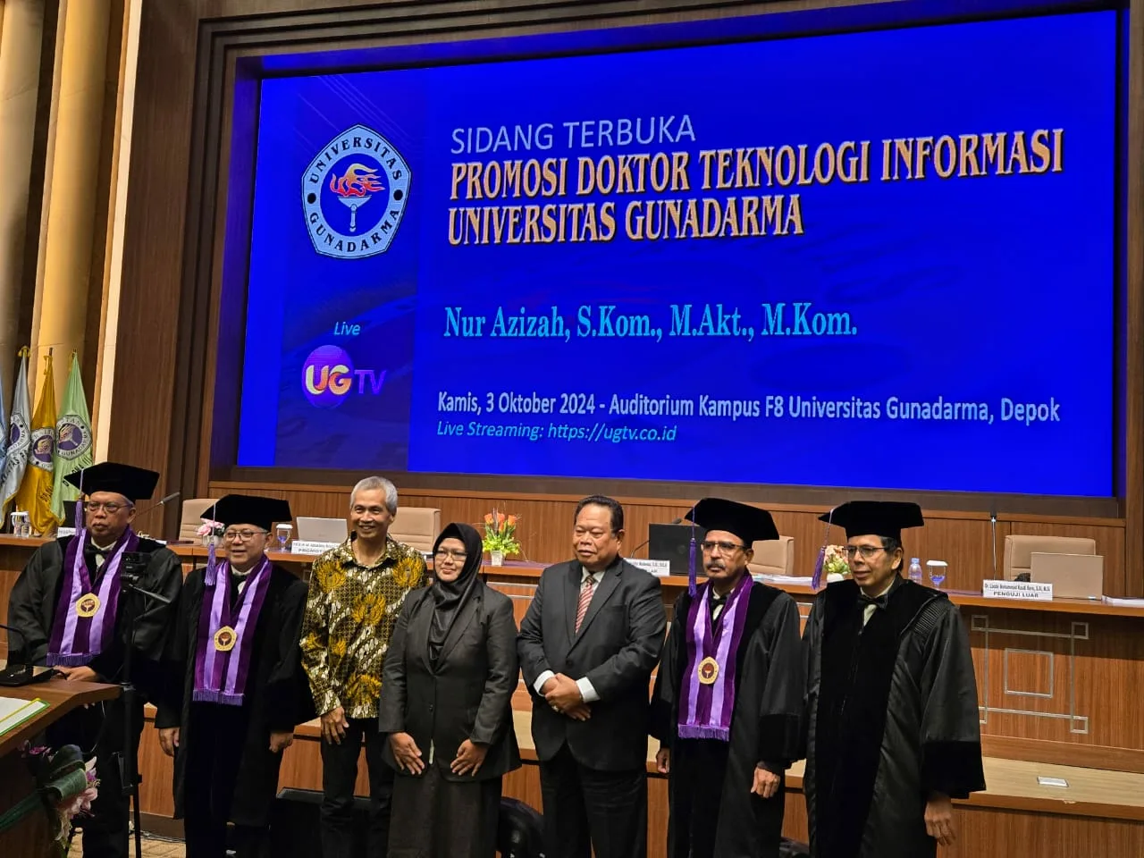 Gelar Doktor Dr H Nur Azizah Teknologi Informasi