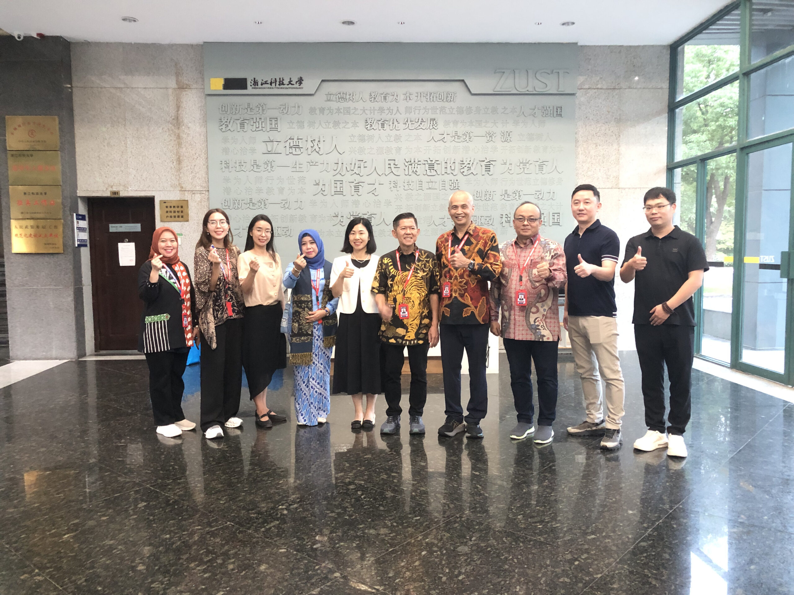 Kolaborasi Universitas Raharja & ZUST Bawa Mahasiswa ke China