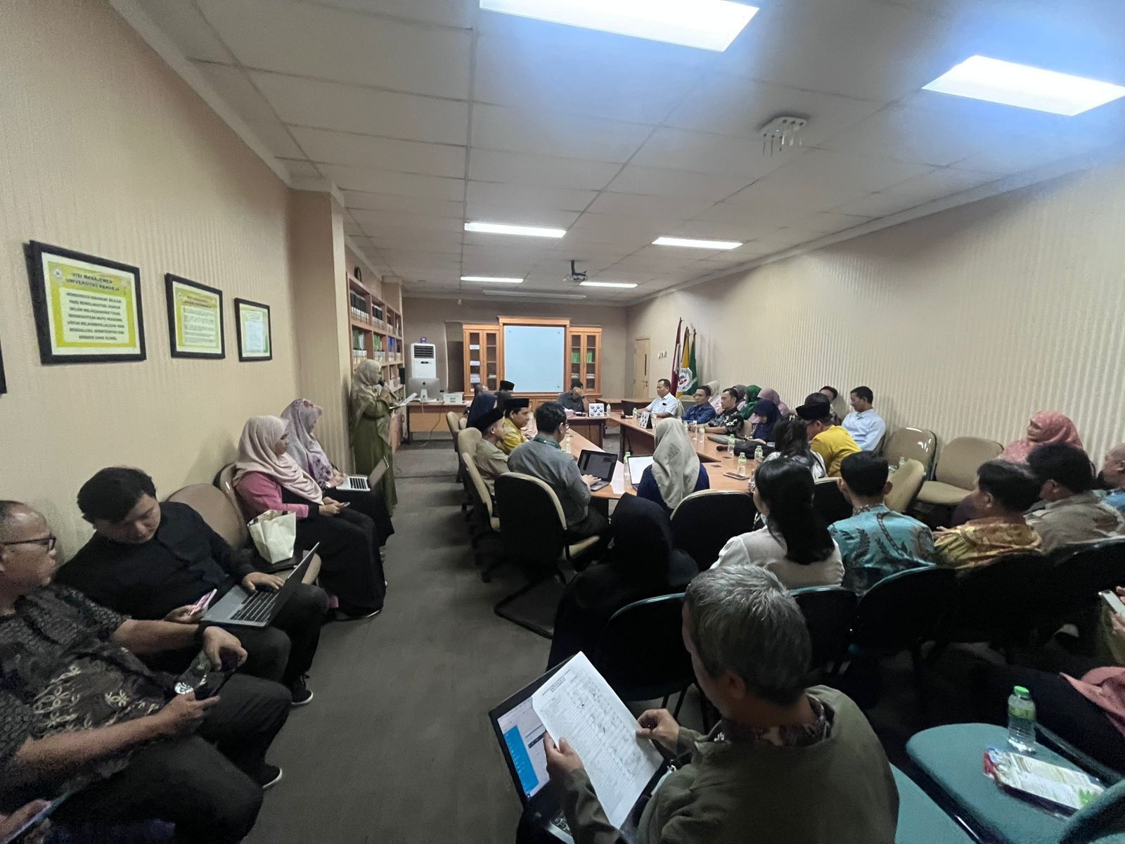 Rapat Koordinasi Dosen Fakultas Sains dan Teknologi. Semester Ganjil Tahun Akademik 2025/2026.