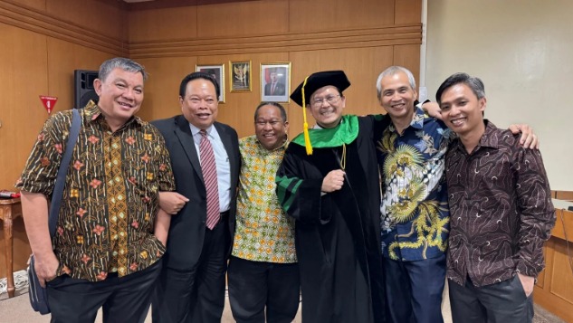 Universitas Raharja Hadiri Sidang Senat Terbuka Pengukuhan Prof. Husni Teja Sukmana di UIN Jakarta